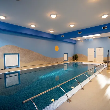 Ld Palace & Kur 4*