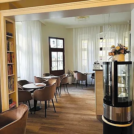 Ld Palace Spa&kur Hotel