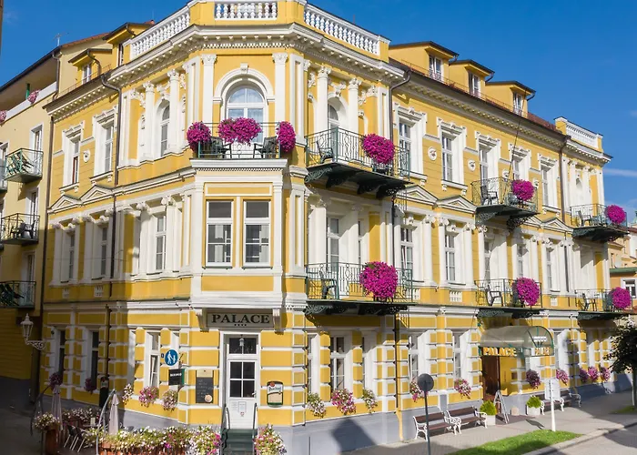 Ld Palace & Kur 4*